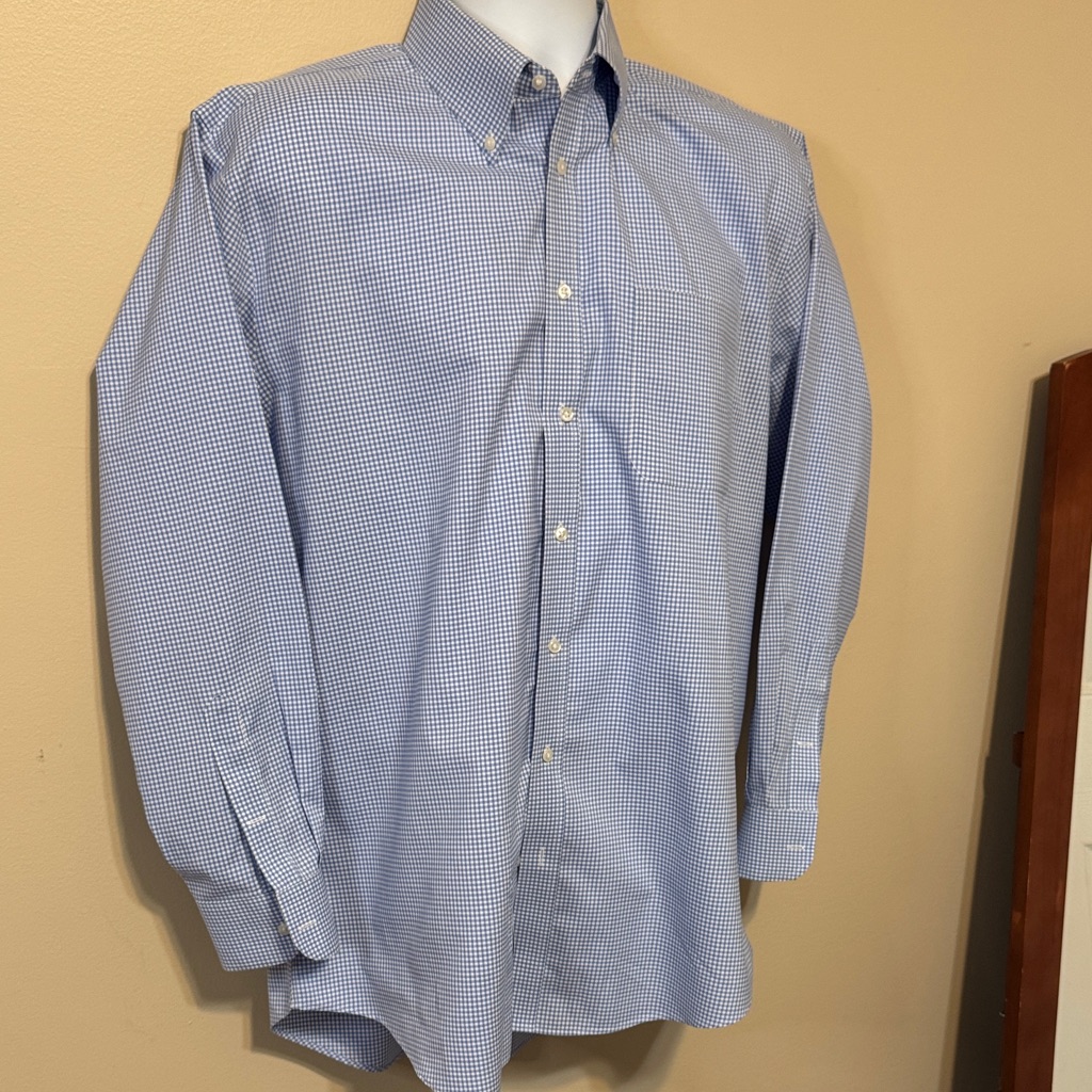 Nordstrom Men's Light Blue Gingham Dress Shirt Size 16 1/2 Neck. 34” Sleeve